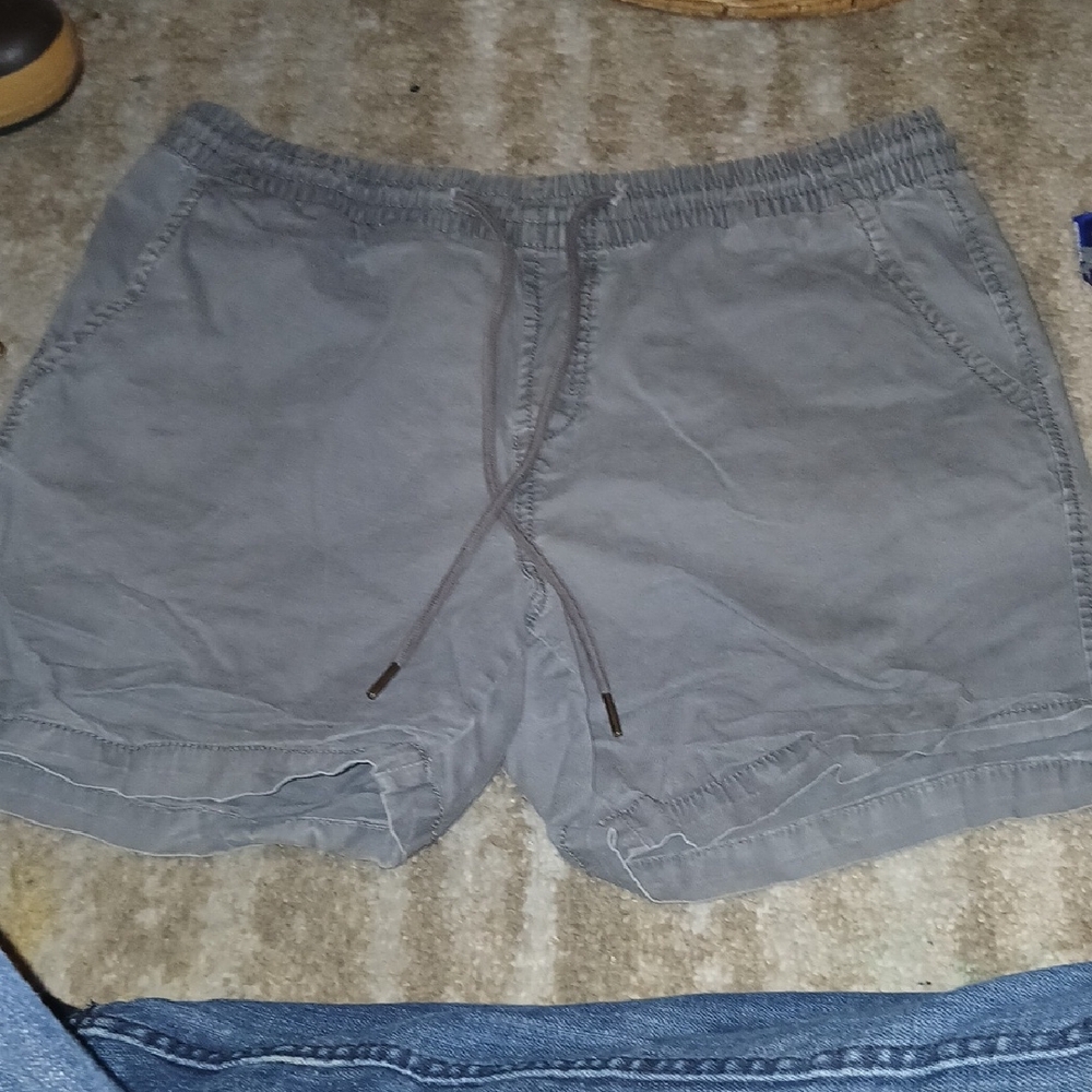 Aeropostale Men's Athletic Gray Shorts